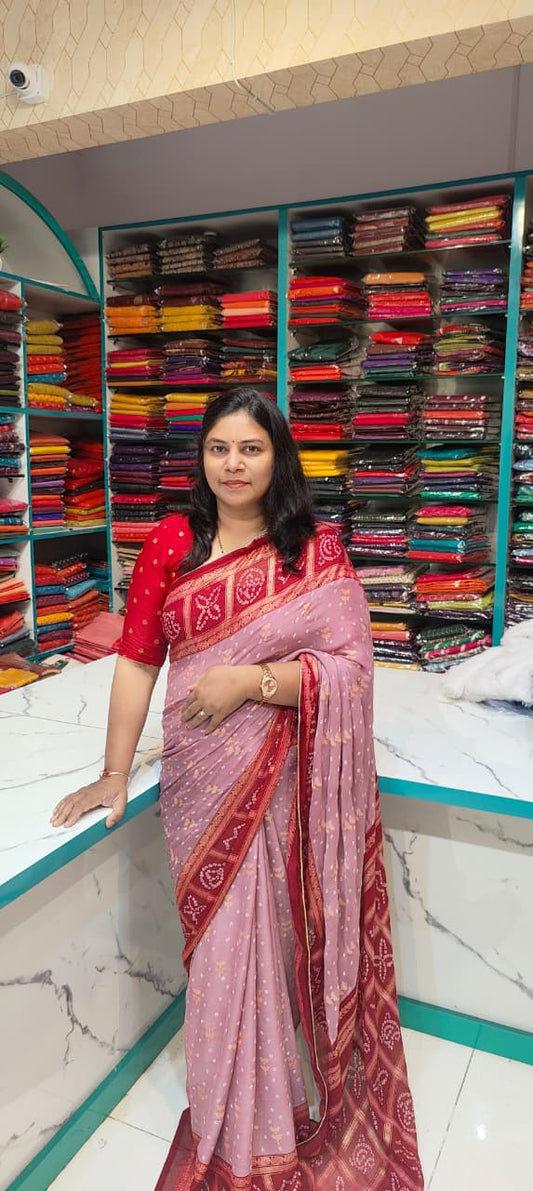 Premium Chiffon Fancy Saree with Bandini Blouse & Pallu