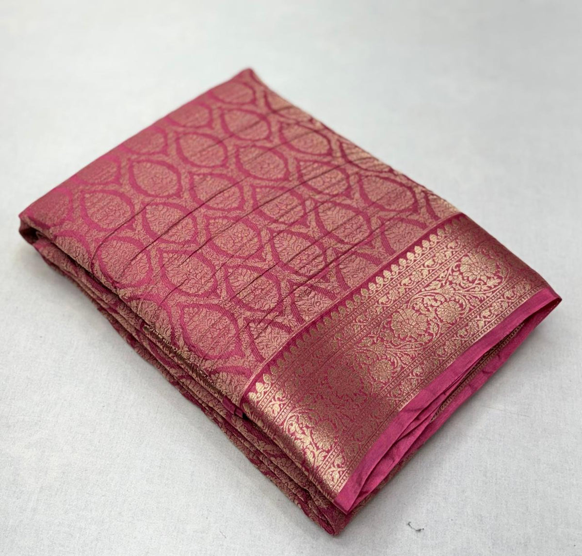 Premium Banarasi Premium wrinkle georgette Saree