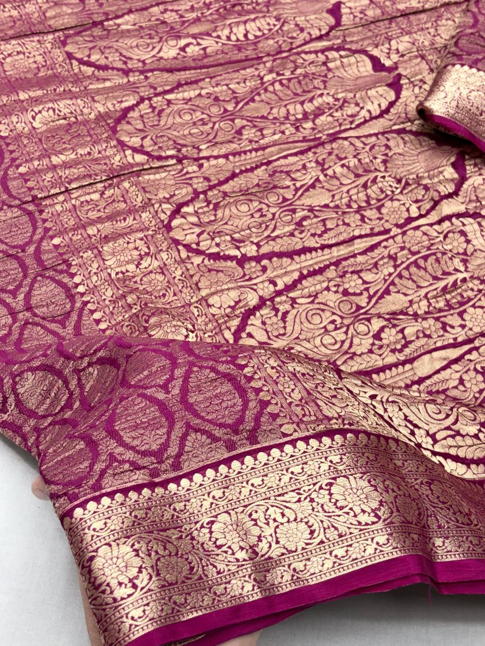 Premium Banarasi Premium wrinkle georgette Saree