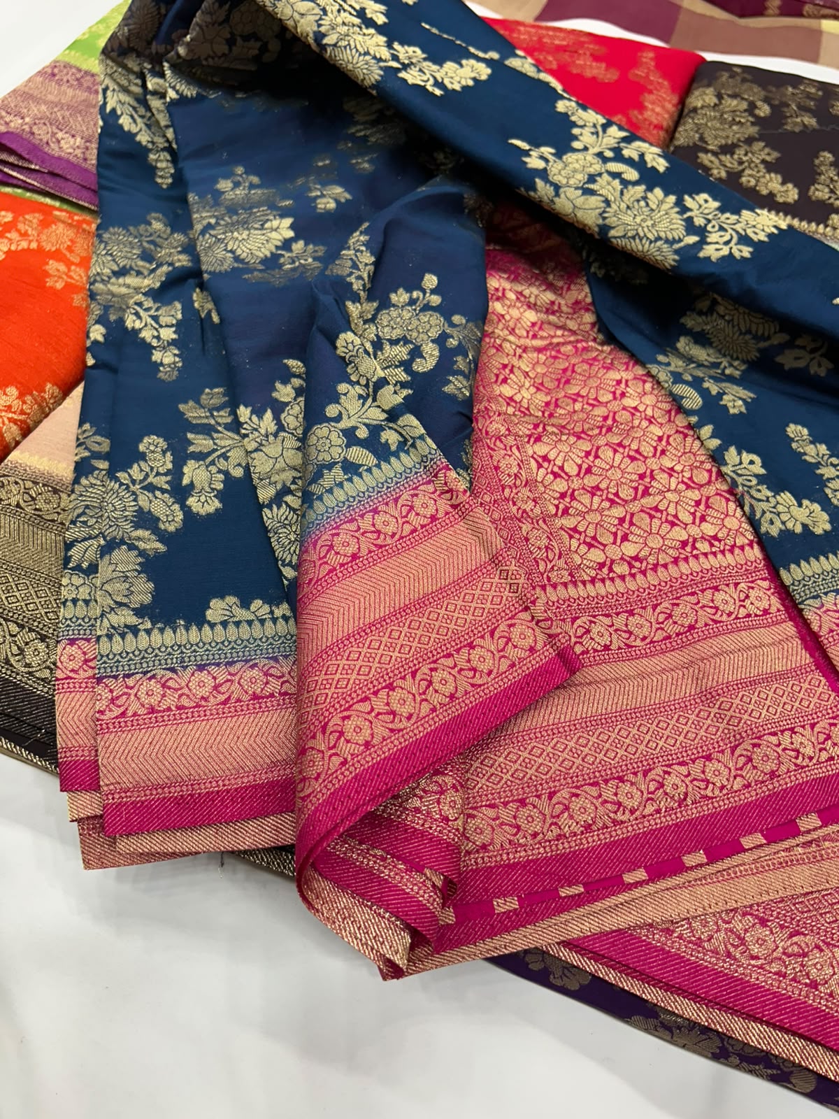 Premium Chinon Jaal with Contrast Border