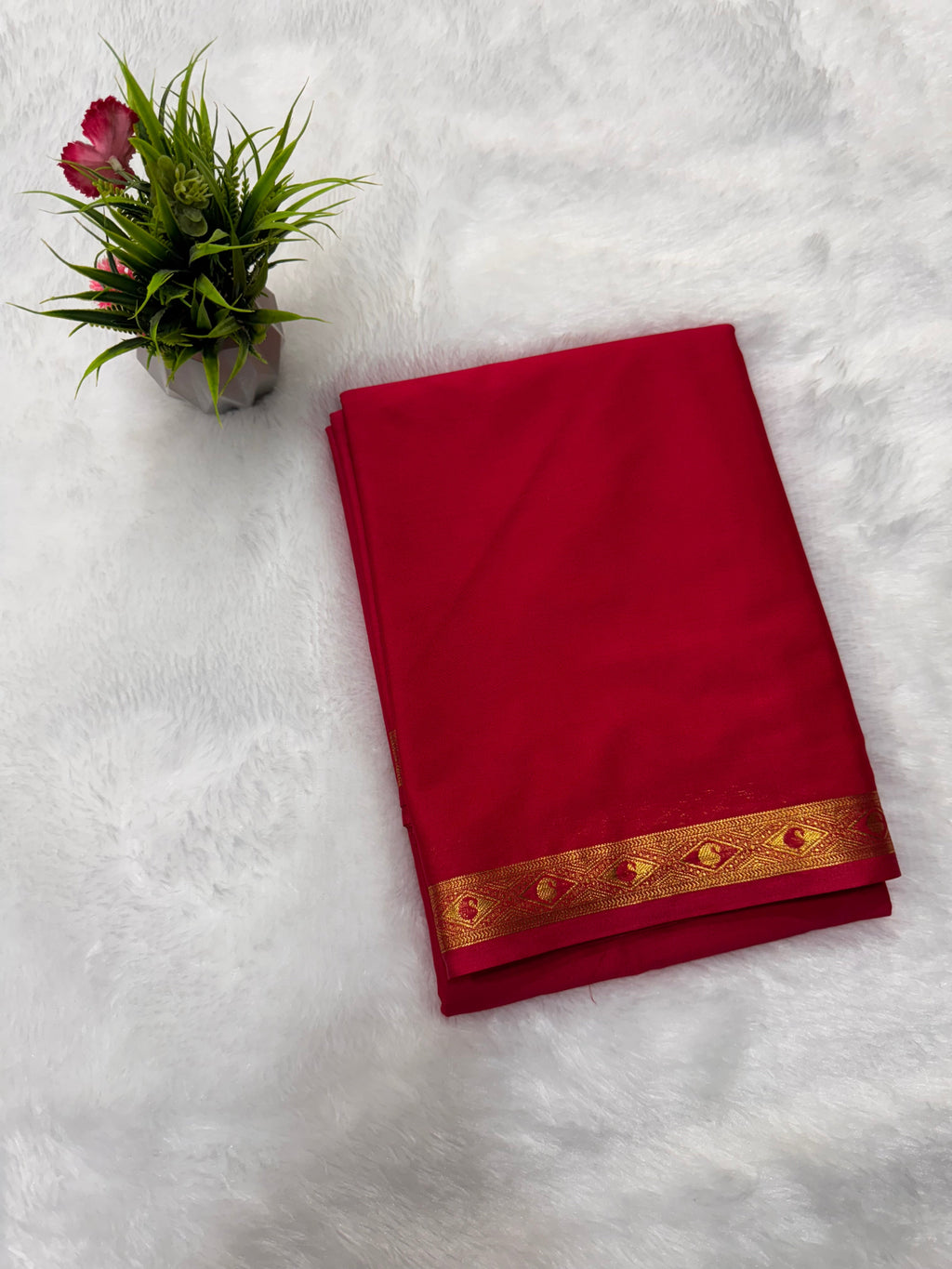 Crepe Piping Border Mango