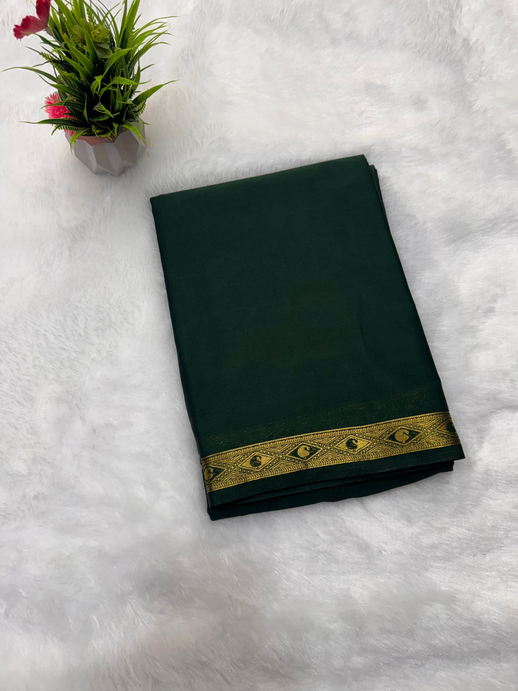 Crepe Piping Border Mango