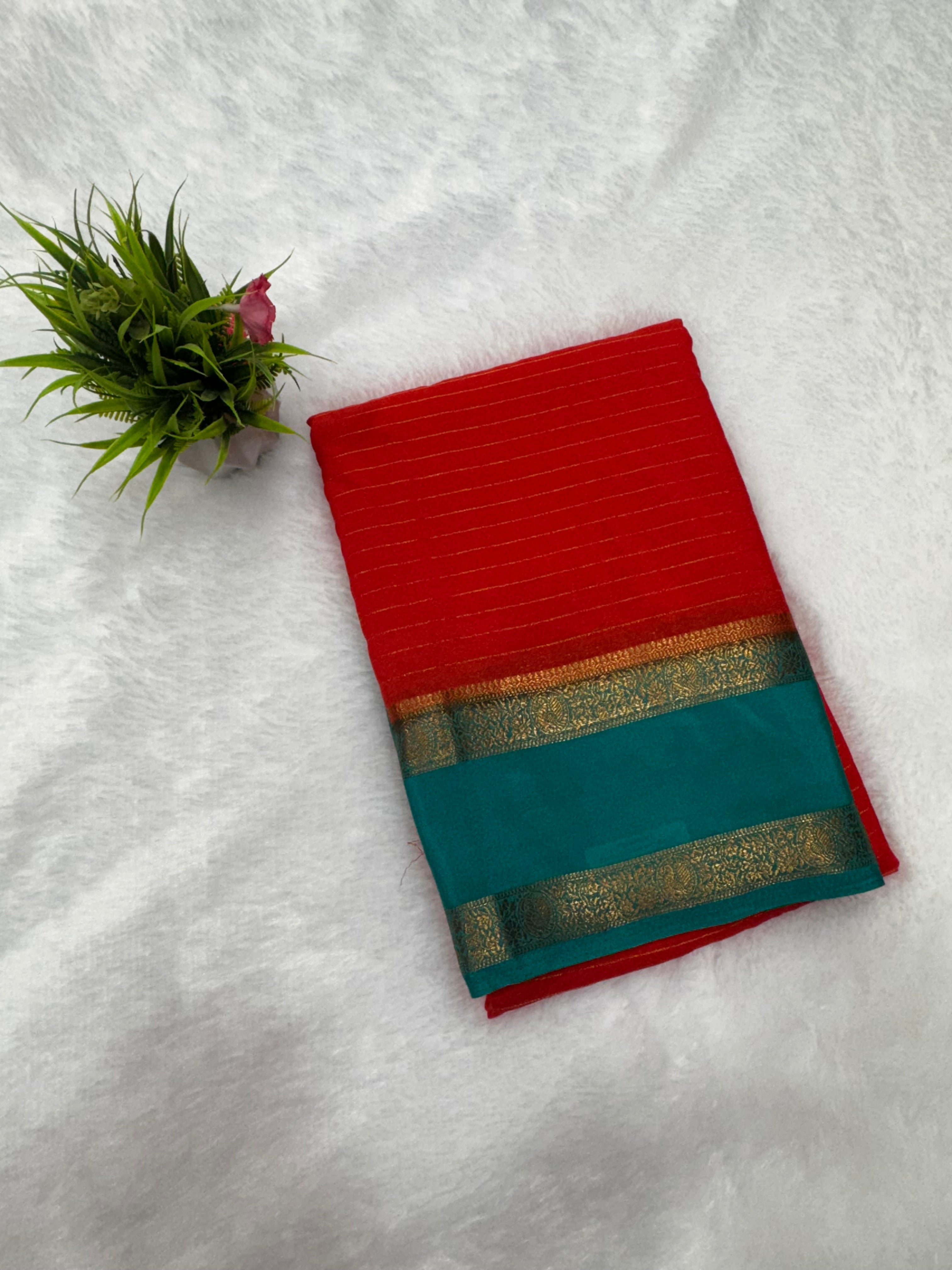 Crepe peacock border with bentex