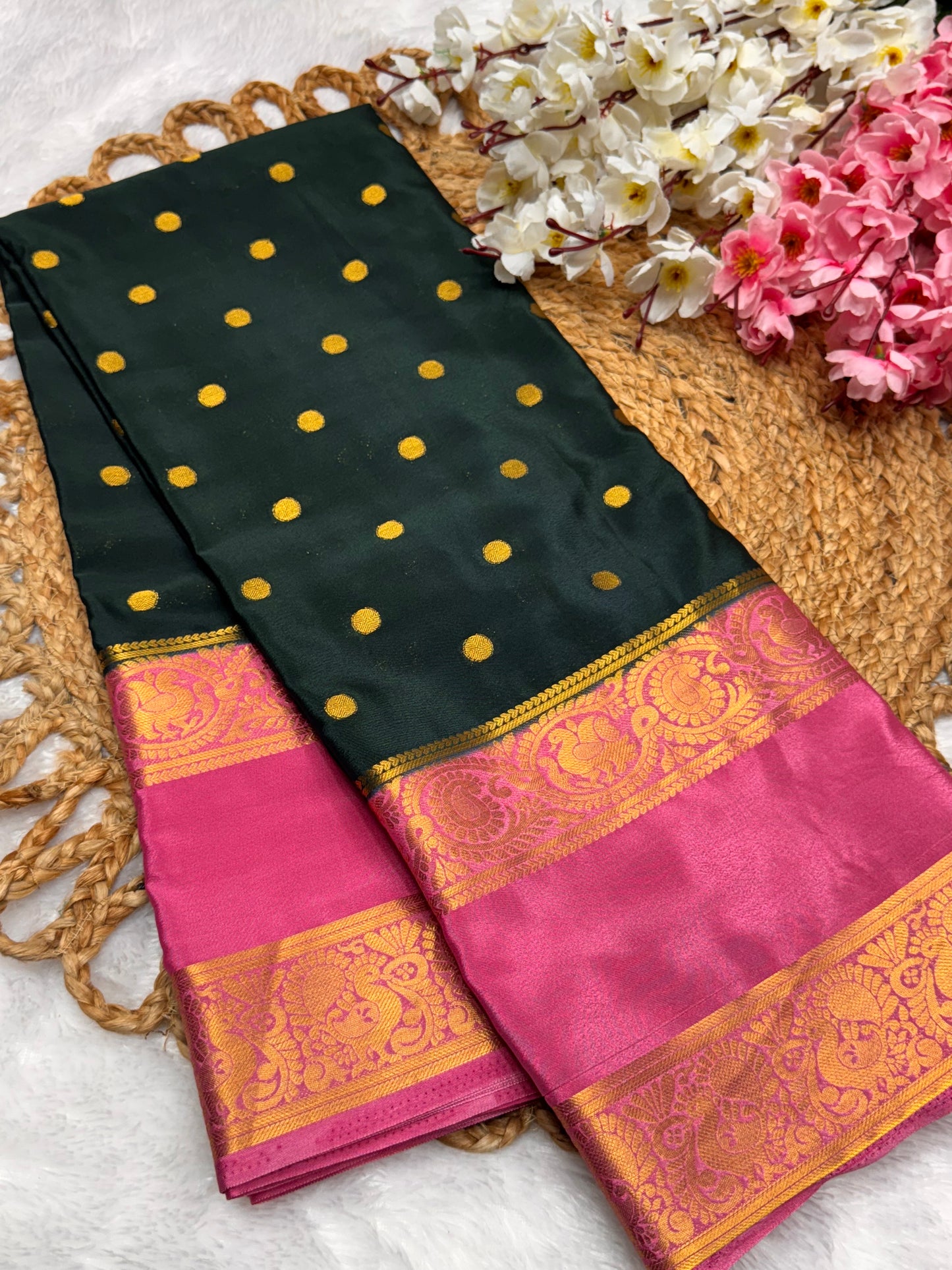 Anushree Saree Bentex Flower