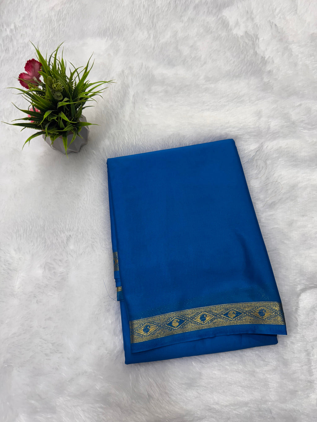 Crepe Piping Border Mango