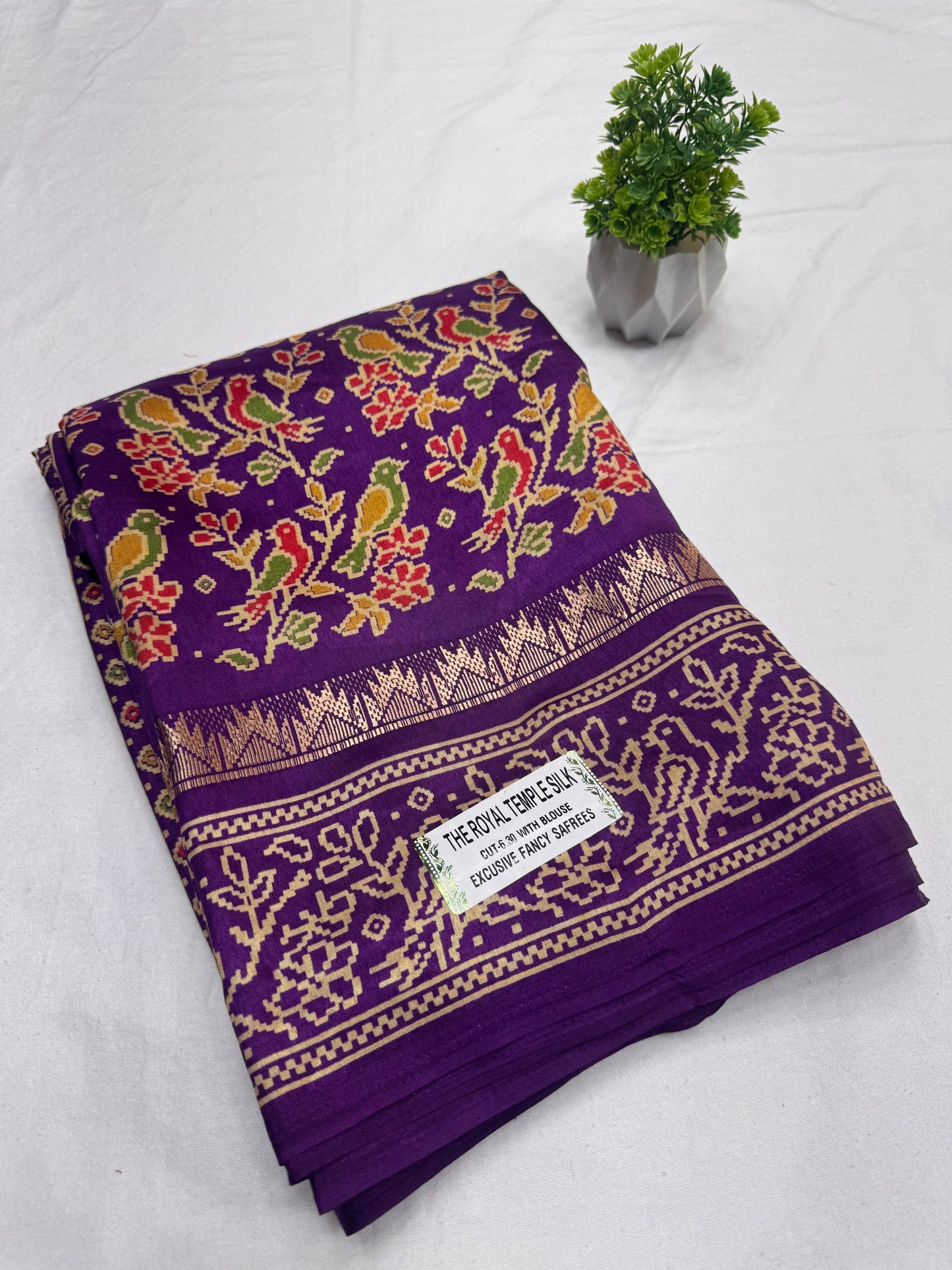 The Royal Temple Silk