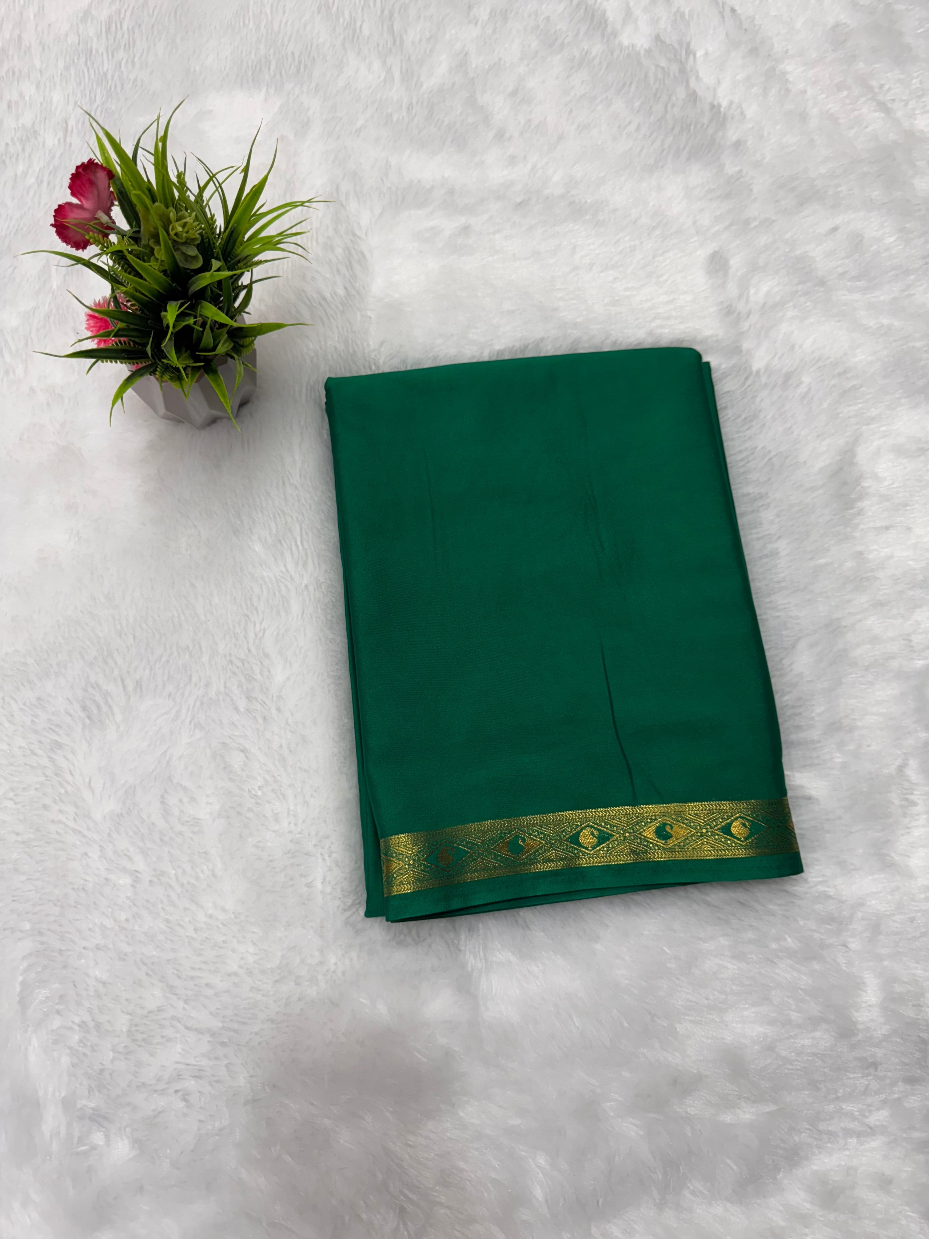 Crepe Piping Border Mango