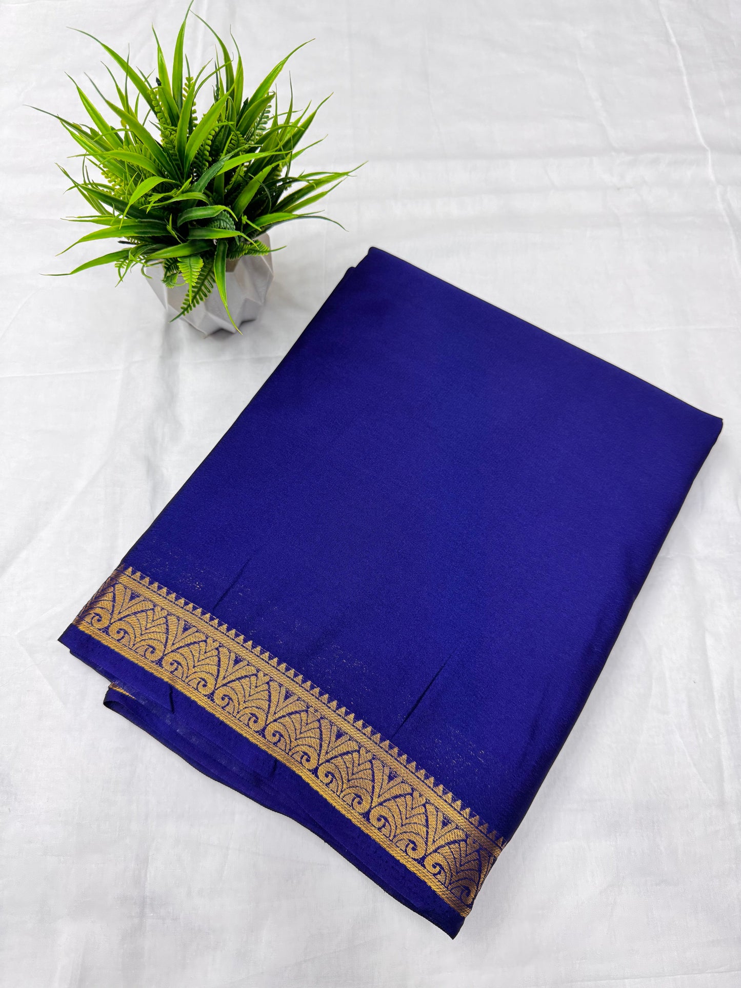Royal Crepe Saree