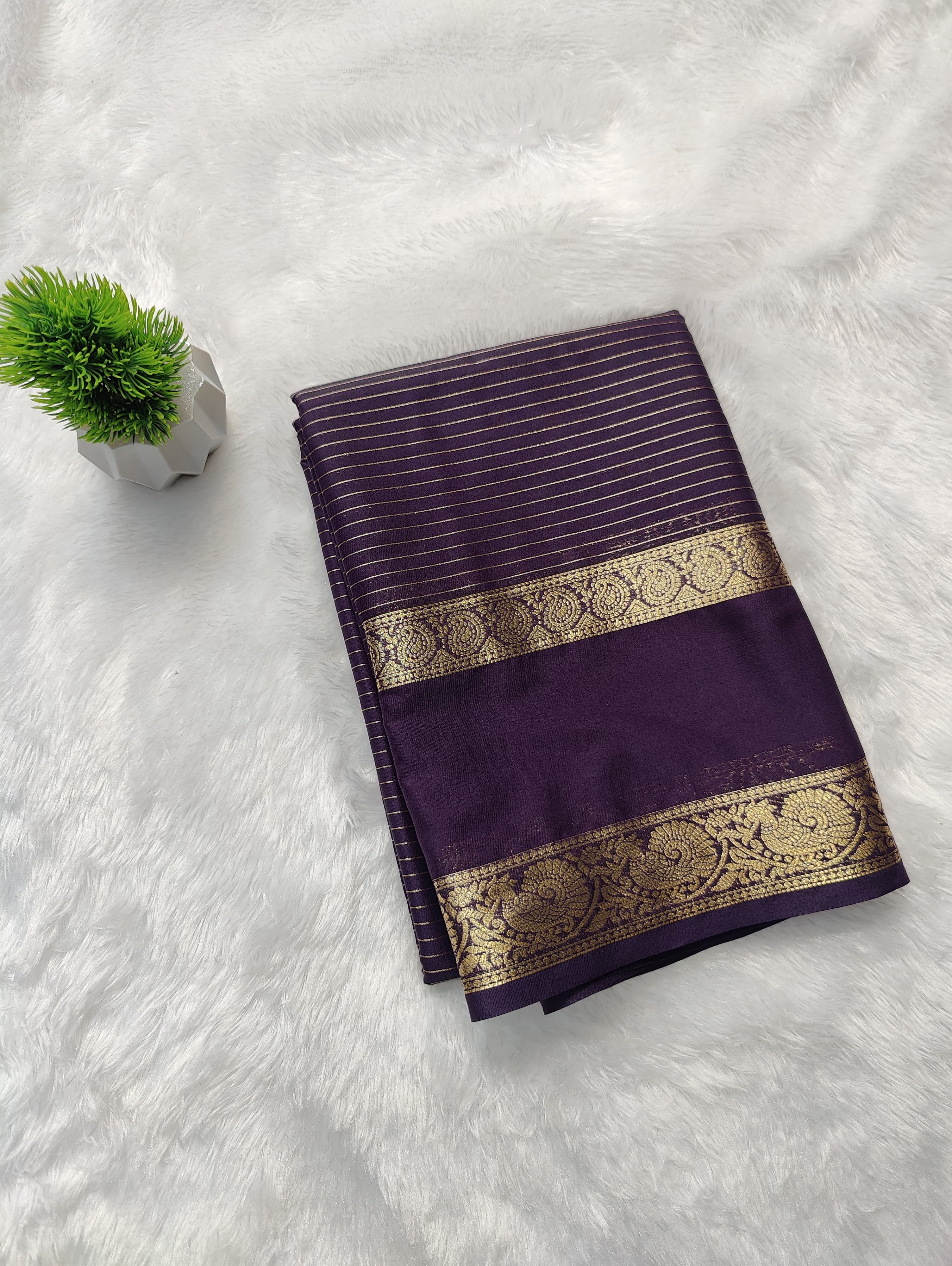 Crepe Lines With Mango