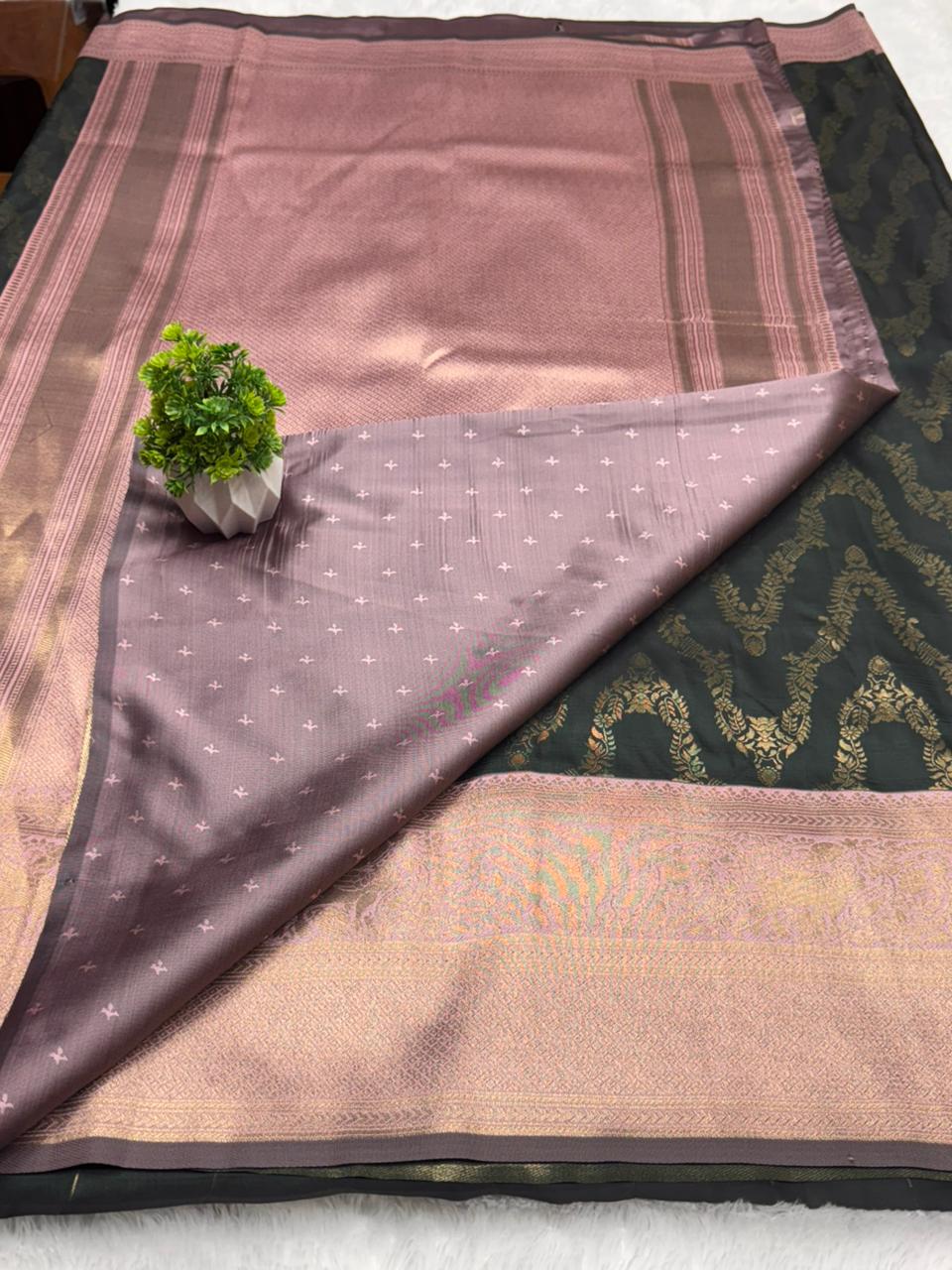 BottleGreenwithPeach