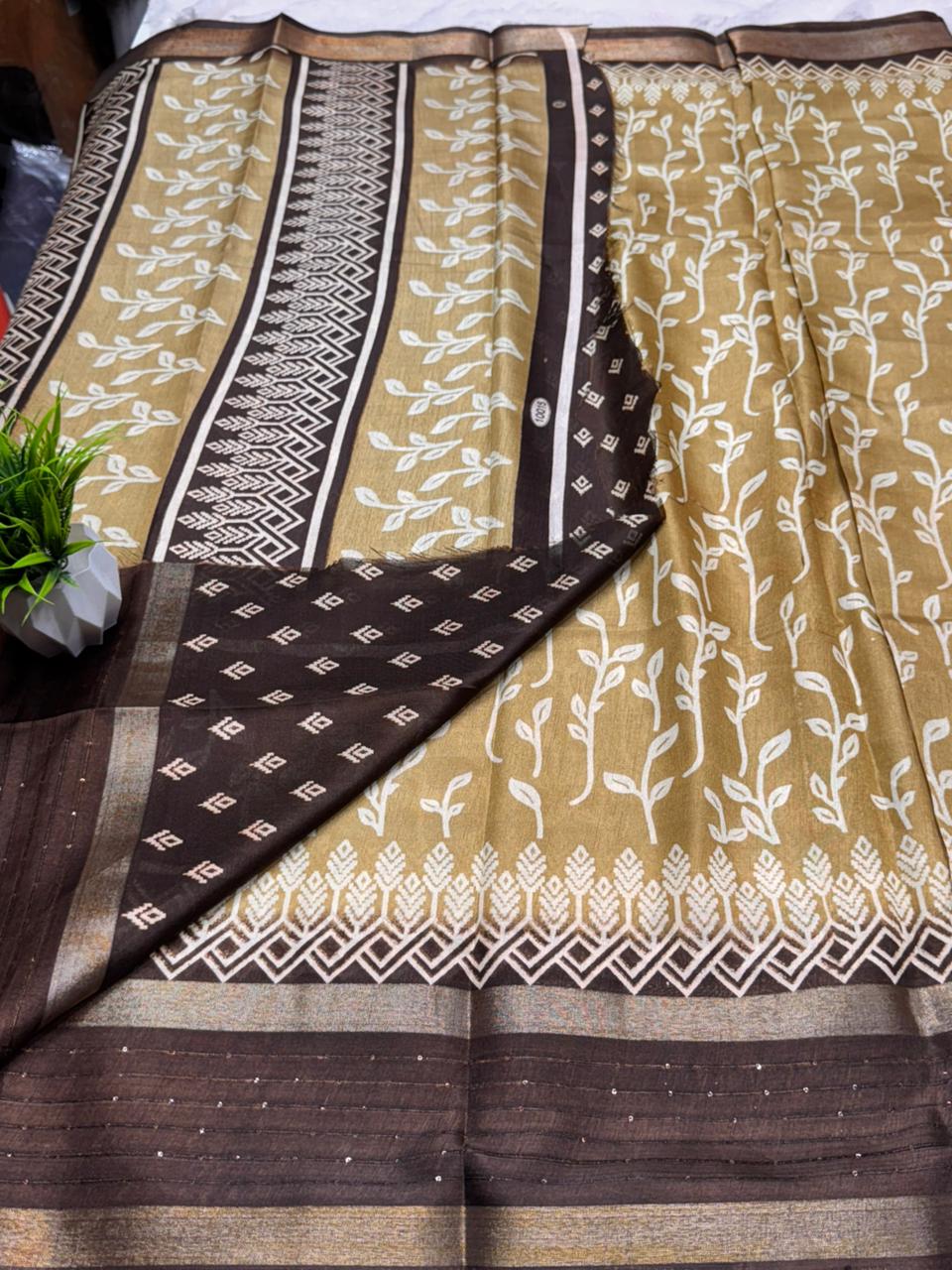 Beige 3
