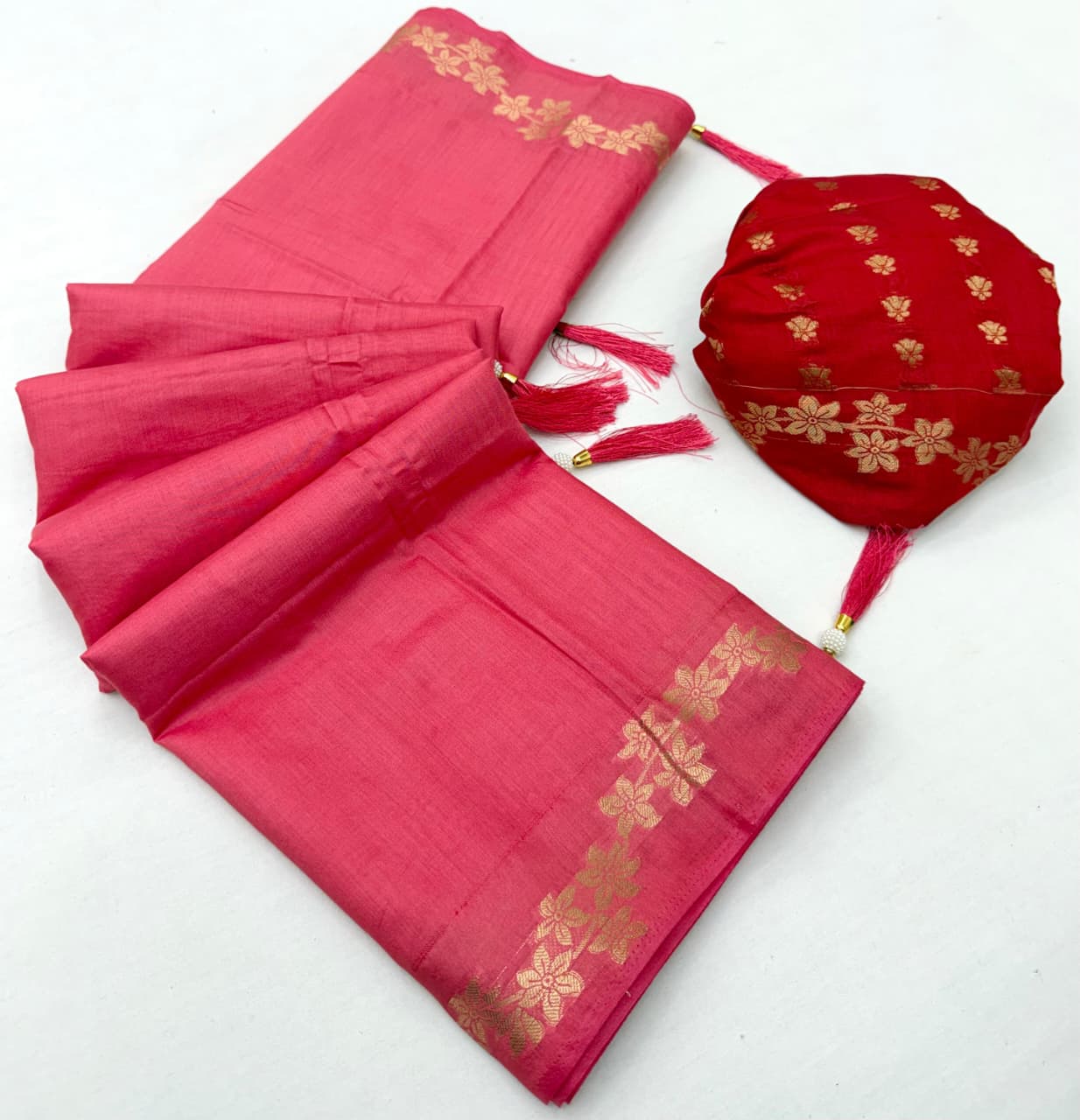 Cotton Saree with Tassels