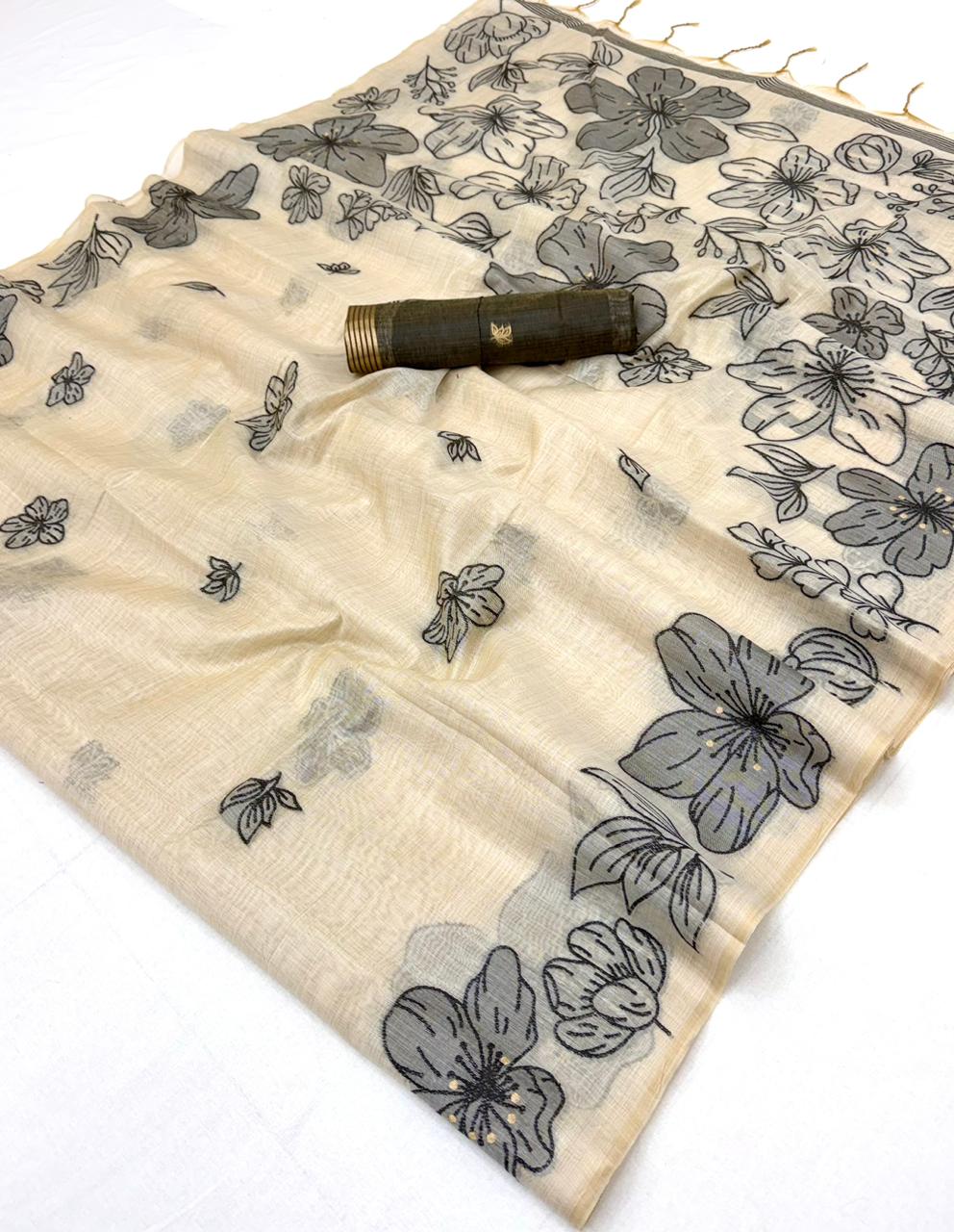 Borderless Cotton Flower Saree