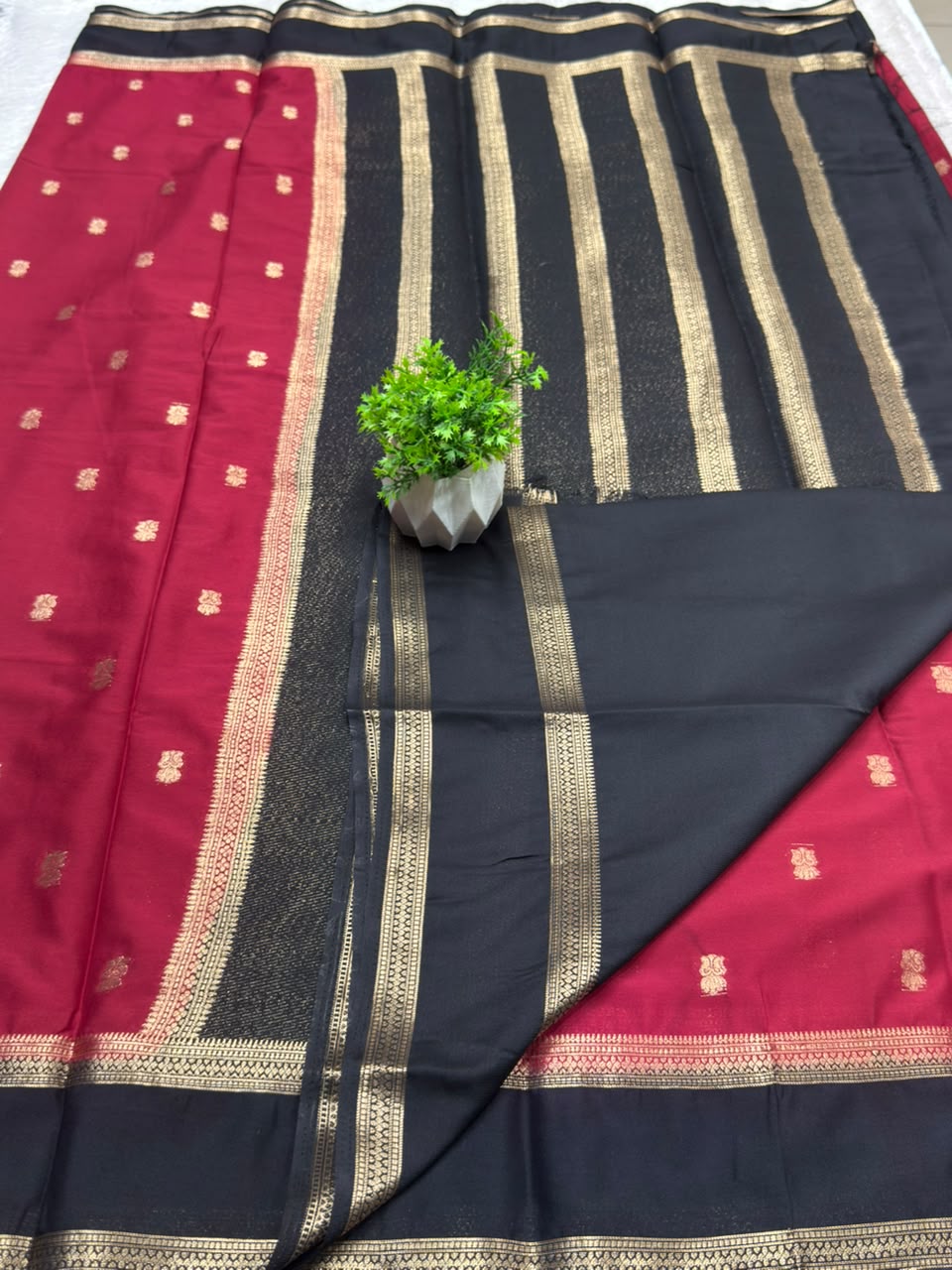Ms Lotus Butti Bentex Cont Semi Crepe