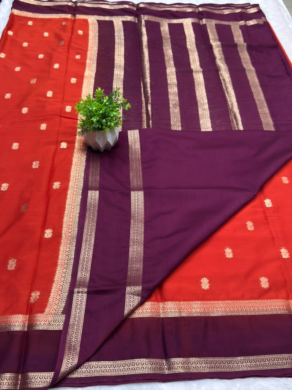 Ms Lotus Butti Bentex Cont Semi Crepe