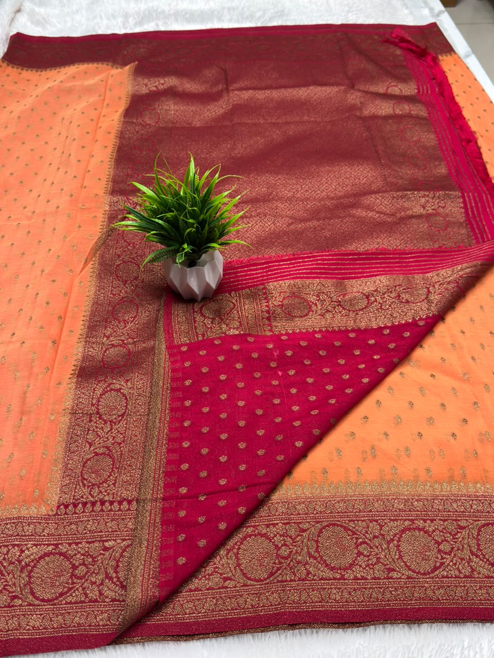 Khaddi Georgette Coco Zari