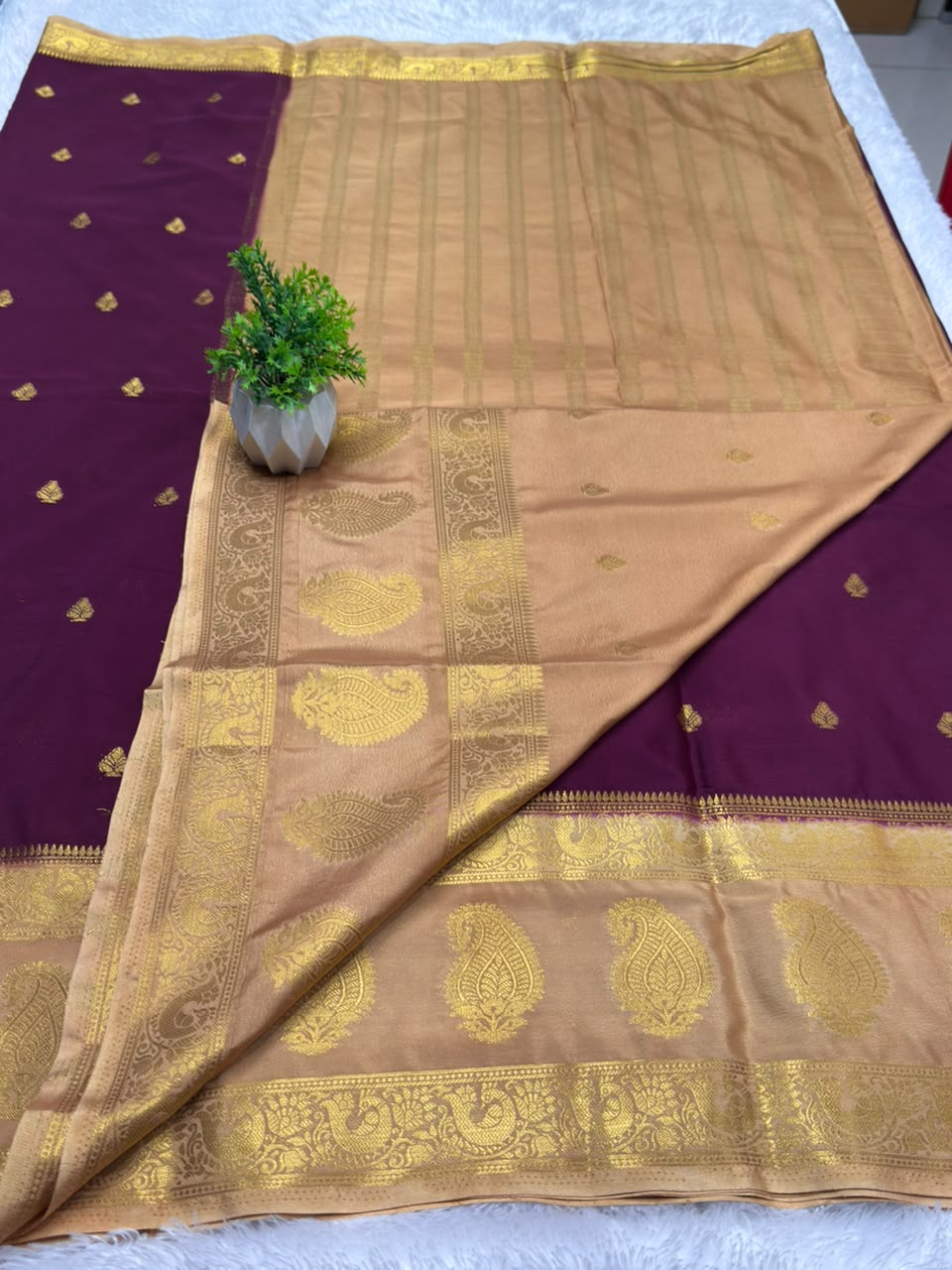 Premium Mysore Crepe Bentex Border