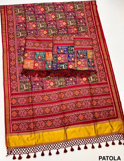 Handloom silk patola with design