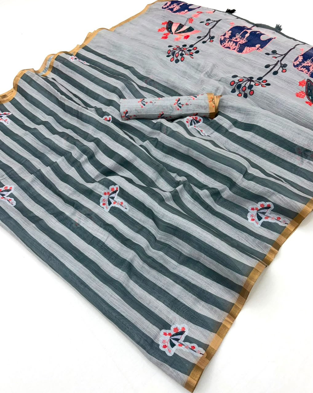 Soft Cotton Based Lenin with Zari Border and Fancy Tassels