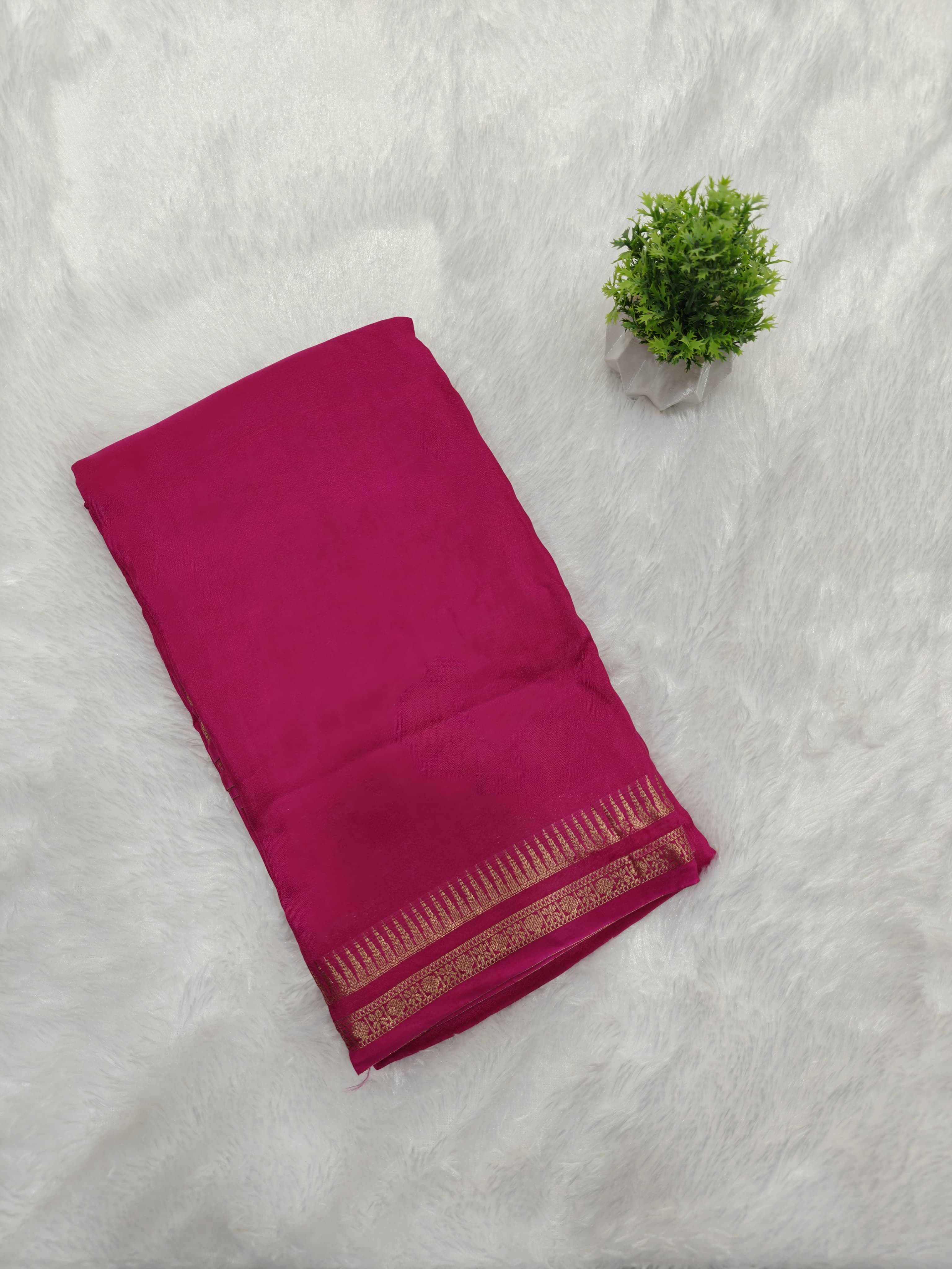 Crepe Viscose Saree