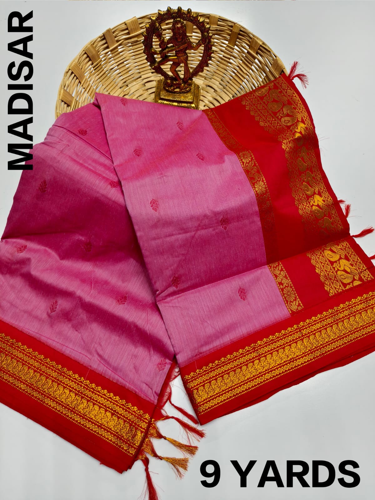 MADISAR SAREE/ NAUVARI SAREE with contrast zari border