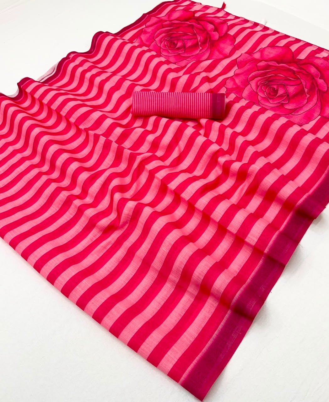 Soft Cotton Based Lenin with Zari Border and Fancy Tassels